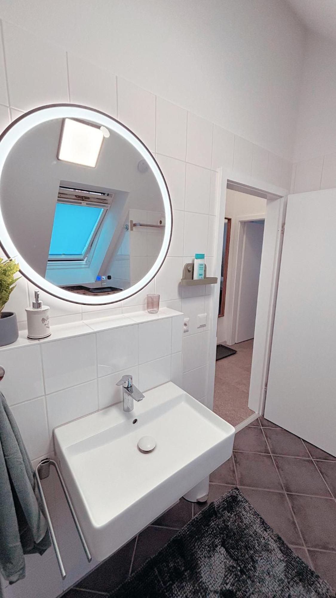 Nisay - House - Location - 5 Apartment